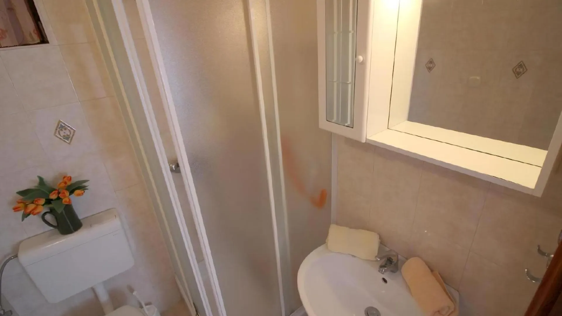 Ferienwohnung Fuer 2 Personen In Strandnaehe Porec Croatia
